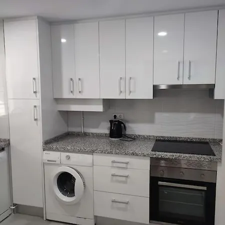 Апартаменти Sunny Guadalmina